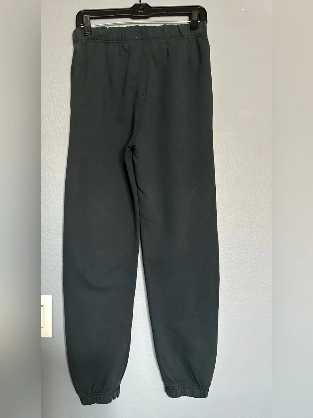 NWOT  MATE  ORGANIC FLEECE RELAXED POCKET SWEATPANTS